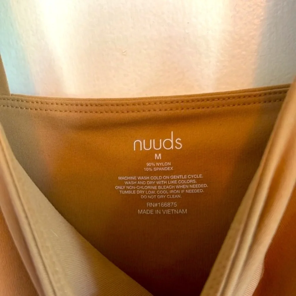NUUDS | Square neck tank bodysuit *cinnamon* - Picture 5 of 6